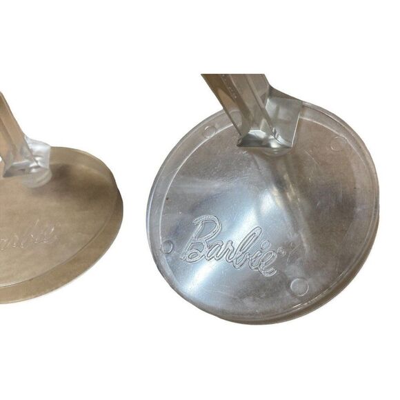 2 Barbie 1 Francie Logo TM Plastic 3 Piece Doll Stands Clear Base Replacement - Picture 4 of 5